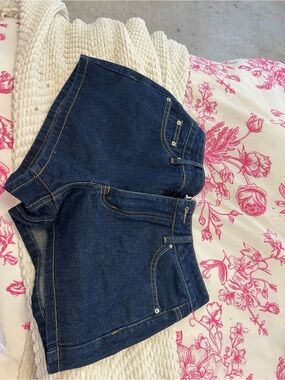 Dark Jean shorts